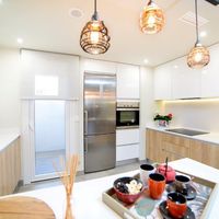 Apartment in the big city, at the spa resort, at the seaside in Spain, Comunitat Valenciana, Alicante, 94 sq.m.