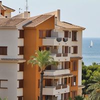 Apartment in the big city, in the mountains, at the seaside in Spain, Comunitat Valenciana, Torrevieja, 115 sq.m.