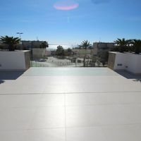 House by the lake, in the suburbs, at the seaside in Spain, Comunitat Valenciana, Alicante, 197 sq.m.