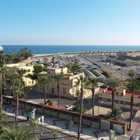 Апартаменты у моря в Испании, Валенсия, Торревьеха, 120 кв.м.