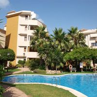 Apartment by the lake, in the suburbs, at the seaside in Spain, Comunitat Valenciana, Torrevieja, 117 sq.m.