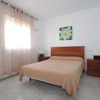 Апартаменты у моря в Испании, Валенсия, Торревьеха, 80 кв.м.