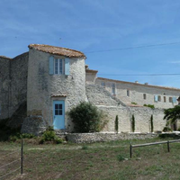 Hotel in the suburbs in France, Nimes, 1500 sq.m.