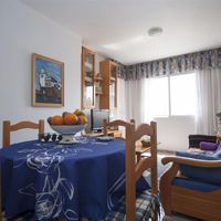 Апартаменты в большом городе в Испании, Валенсия, Торревьеха, 60 кв.м.