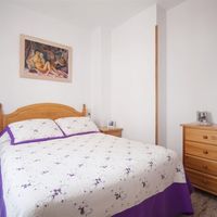 Апартаменты в большом городе в Испании, Валенсия, Торревьеха, 60 кв.м.