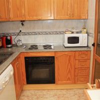 Дом в большом городе, у моря в Испании, Валенсия, Торревьеха, 80 кв.м.