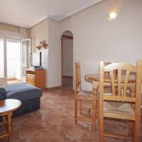 Апартаменты в большом городе, у моря в Испании, Валенсия, Торревьеха, 60 кв.м.