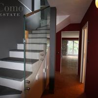 Villa in the mountains, in the village, by the lake in Italy, Como, 250 sq.m.