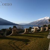 Villa in the mountains, in the village, by the lake in Italy, Como, 850 sq.m.