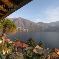 Villa in the mountains, in the village, by the lake in Italy, Como, 500 sq.m.