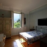 Villa in the mountains, in the village, by the lake in Italy, Como, 460 sq.m.