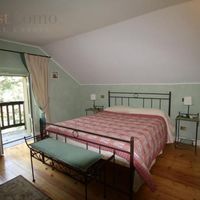 Villa in the mountains, in the village, by the lake in Italy, Como, 460 sq.m.