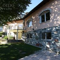 Villa in the mountains, in the village, by the lake in Italy, Como, 350 sq.m.