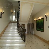 Villa in the village, by the lake in Italy, Como, 720 sq.m.