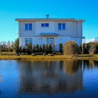 House by the lake, in the suburbs, in the forest in Latvia, Riga, Beberbeki, 350 sq.m.
