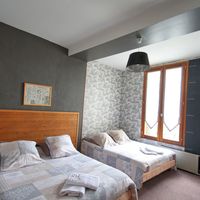 Hotel in the mountains, at the spa resort in Guyane, 1100 sq.m.