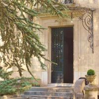 Замок в пригороде во Французской Гвиане, 525 кв.м.