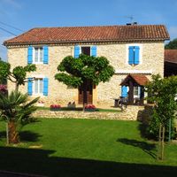 House in the suburbs in France, New Aquitaine, 115 sq.m.