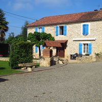House in the suburbs in France, New Aquitaine, 115 sq.m.