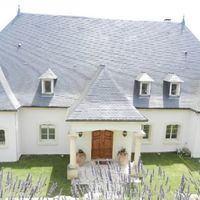 Villa in the suburbs in Guyane, 490 sq.m.