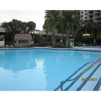 Apartment at the seaside in the USA, Florida, Aventura, 146 sq.m.