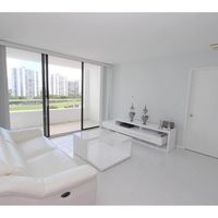 Apartment at the seaside in the USA, Florida, Aventura, 102 sq.m.