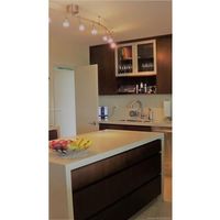 Апартаменты в США, Флорида, Бэл-Харбор, 307 кв.м.