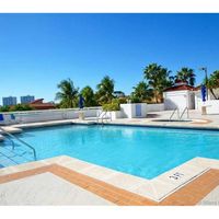 Apartment at the seaside in the USA, Florida, Aventura, 136 sq.m.