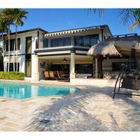 House at the seaside in the USA, Florida, Deerfield Beach, 308 sq.m.