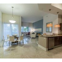 Apartment at the seaside in the USA, Florida, Aventura, 158 sq.m.