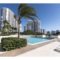 Apartment at the seaside in the USA, Florida, Aventura, 98 sq.m.