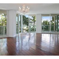 Apartment at the seaside in the USA, Florida, Aventura, 150 sq.m.