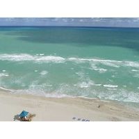 Flat at the seaside in the USA, Florida, Sunny Isles Beach, 173 sq.m.