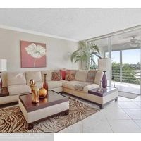 Apartment at the seaside in the USA, Florida, Pompano Beach, 129 sq.m.