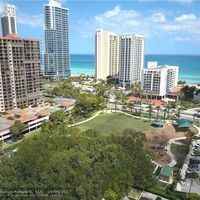 Апартаменты у моря в США, Флорида, Санни-Айлс-Бич, 80 кв.м.