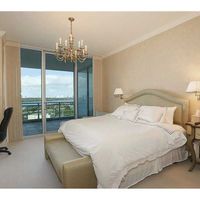 Apartment in the USA, Florida, Bal Harbour, 187 sq.m.