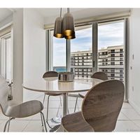 Апартаменты в США, Флорида, Бэл-Харбор, 201 кв.м.