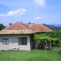 House in the mountains, in the village in Bulgaria, Sofia, 130 sq.m.