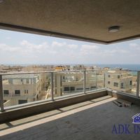 Apartment at the seaside in Israel, Netanya, 136 sq.m.