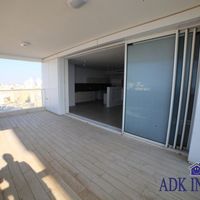 Apartment in the big city, at the seaside in Israel, Netanya, 156 sq.m.