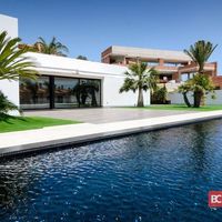 Villa at the seaside in Spain, Comunitat Valenciana, Alicante, 540 sq.m.