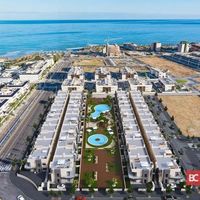 Bungalow by the lake, at the seaside in Spain, Comunitat Valenciana, Torrevieja, 76 sq.m.