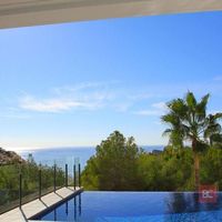 Villa at the seaside in Spain, Comunitat Valenciana, Alicante, 352 sq.m.