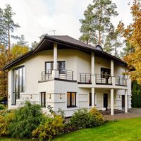 House in the suburbs in Latvia, Garkalne Municipality, Upesciems, 400 sq.m.