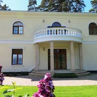 Дом в пригороде в Латвии, Стопинский край, Улброка, 350 кв.м.