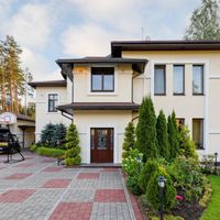 House by the lake, in the suburbs in Latvia, Kekava Region, Plavniekkalns, 571 sq.m.