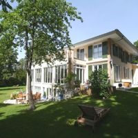 Villa by the lake, in the suburbs in Germany, Munich, 526 sq.m.