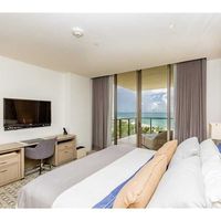 Apartment in the USA, Florida, Bal Harbour, 136 sq.m.