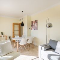 Квартира в горах, в пригороде, у моря в Испании, Андалусия, Бенальмадена, 68 кв.м.