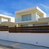 House in the mountains, in the village, in the suburbs, in the forest, at the seaside in Spain, Comunitat Valenciana, Torrevieja, 135 sq.m.
